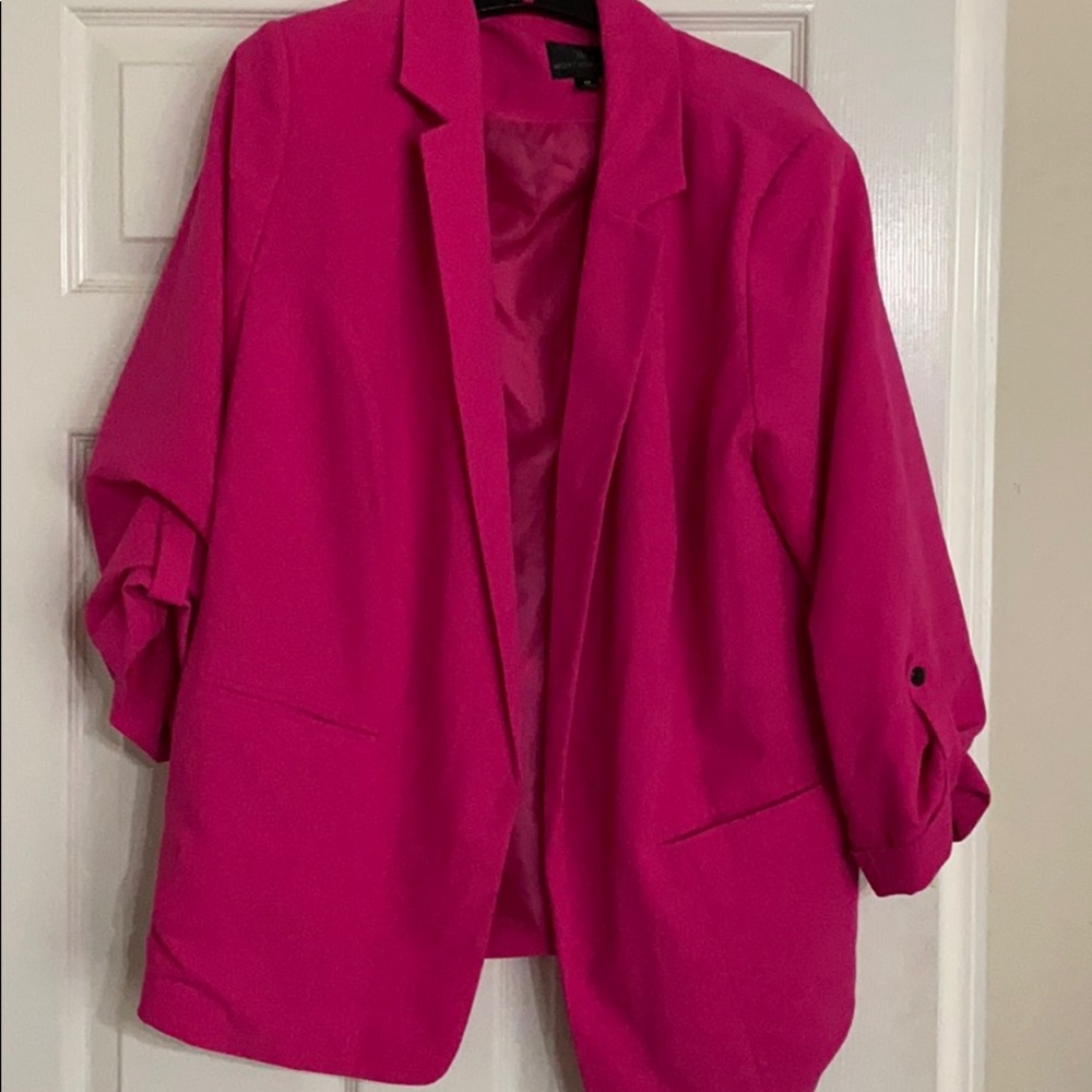 Plus size Hot pink quarter length blazer